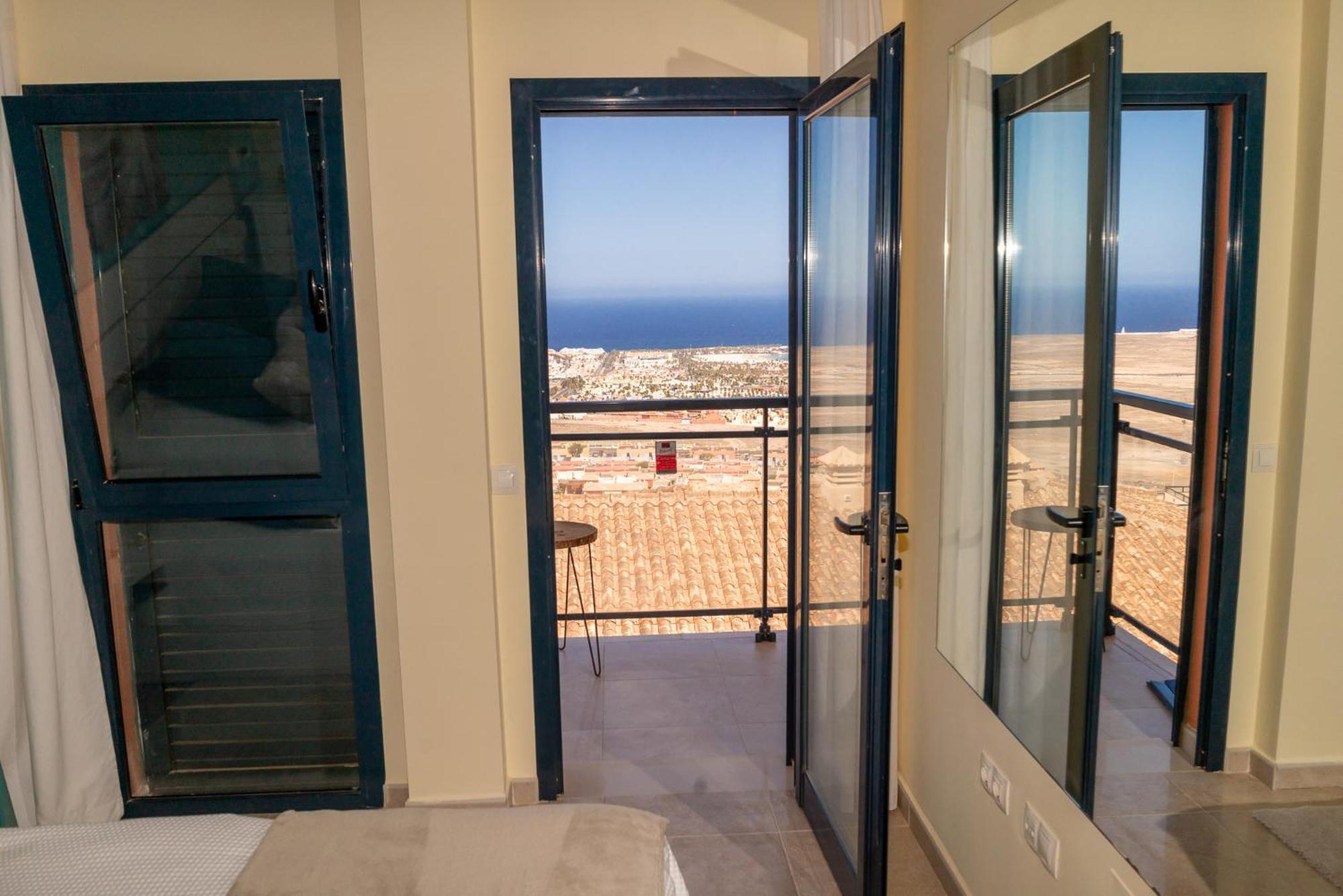 Lucky Thirteen - Apartment With Ocean View Caleta De Fuste Exteriör bild