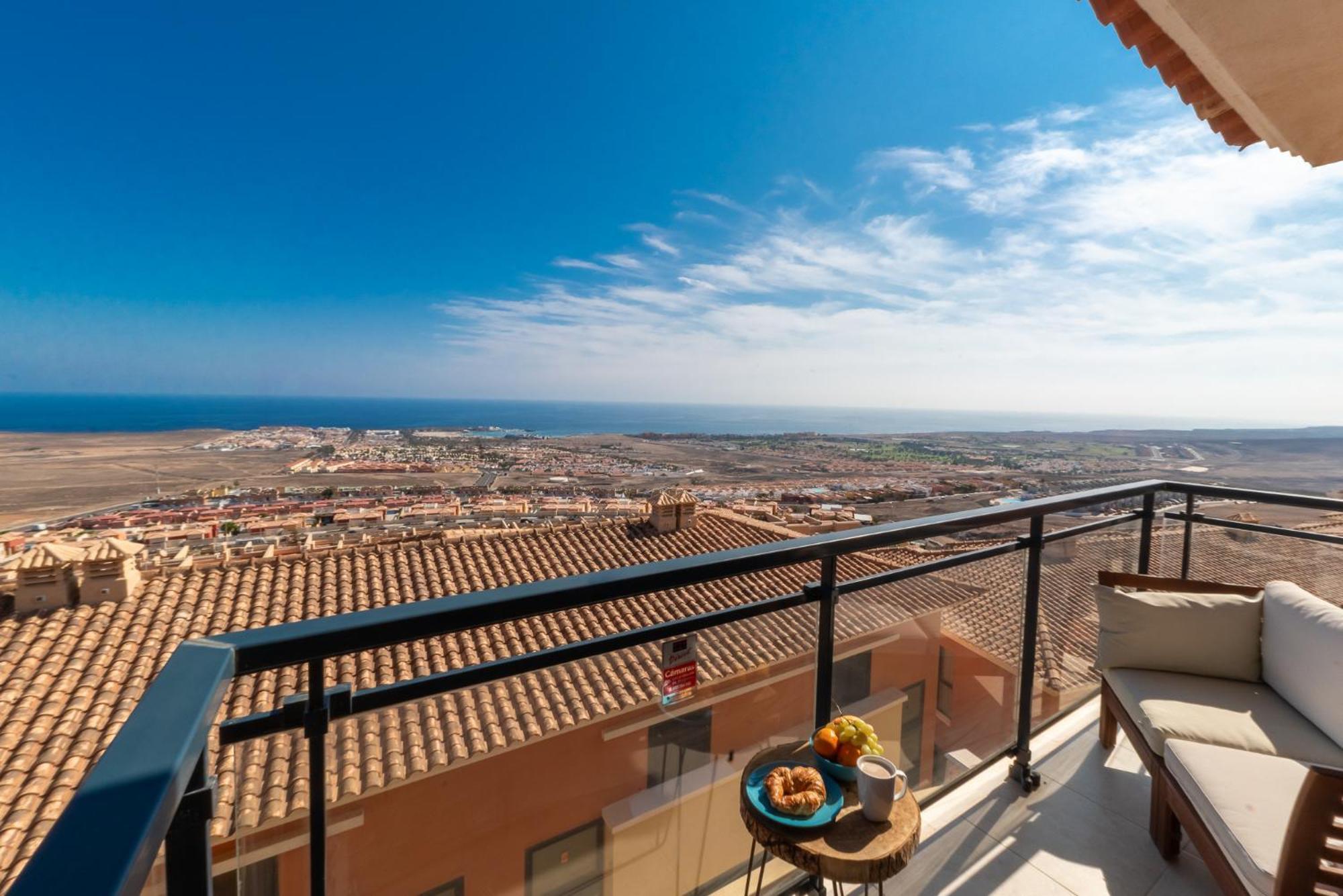 Lucky Thirteen - Apartment With Ocean View Caleta De Fuste Exteriör bild